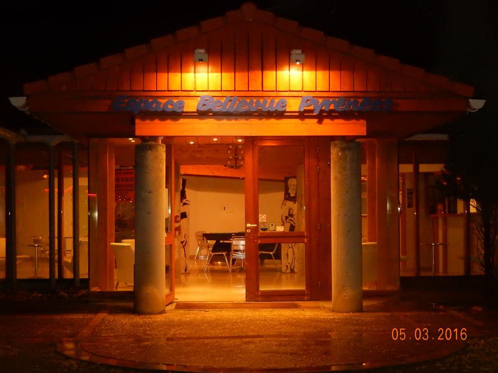 Hotel Eco Logis Espace Bellevue Séméac 외부 사진