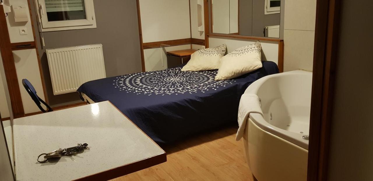 Hotel Eco Logis Espace Bellevue Séméac 외부 사진